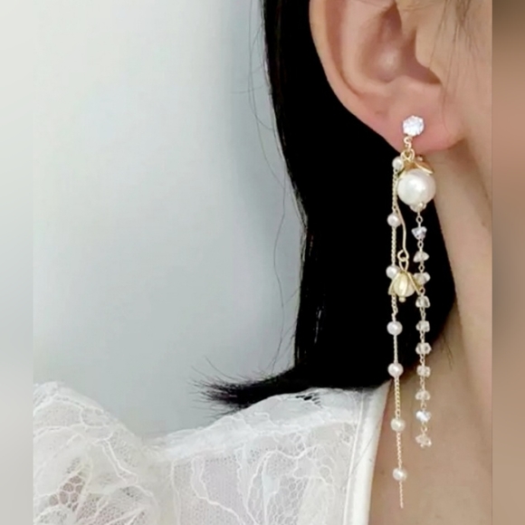 Gold-plated Crystal Pearl drop earrings with silver post BOGO - Picture 3 of 15